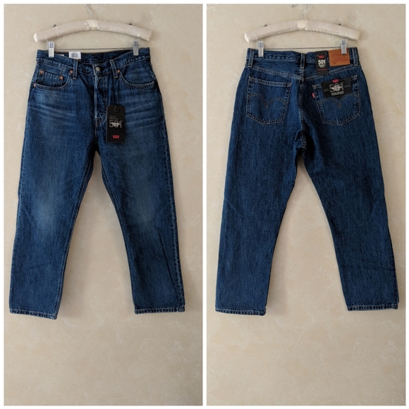 Levi's 501 Crop Ankle Straight Jean - Picture 5 of 8